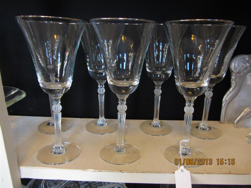 SET OF 8 ETCHED FLARED WINE GLASSES