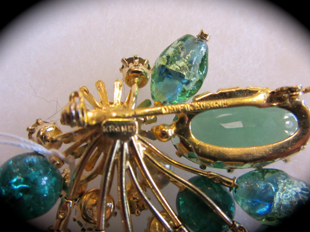 Gorgeous Green Kramer Brooch Pin | Yesterday's Treasures