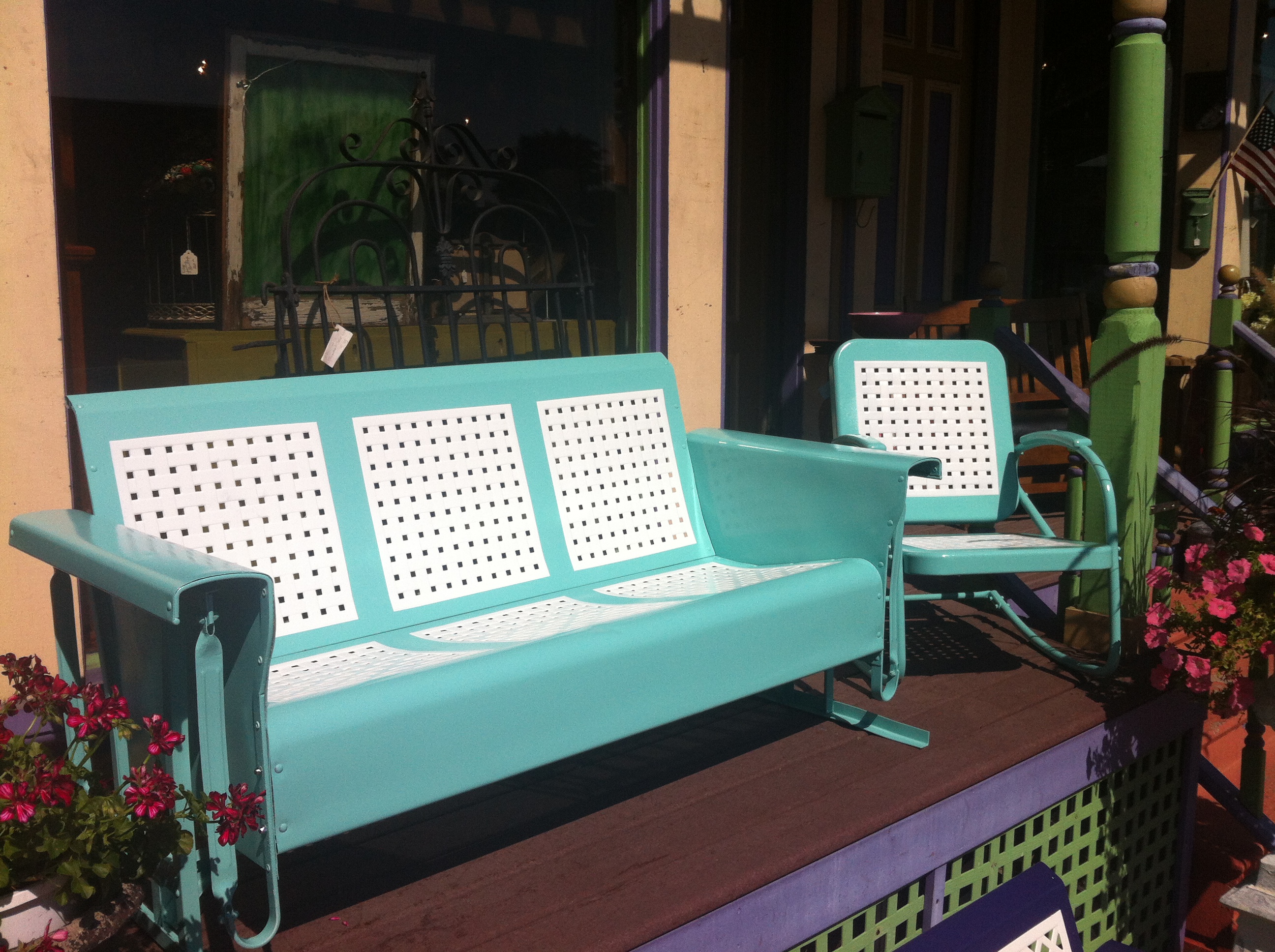 kitchen table and bench seating